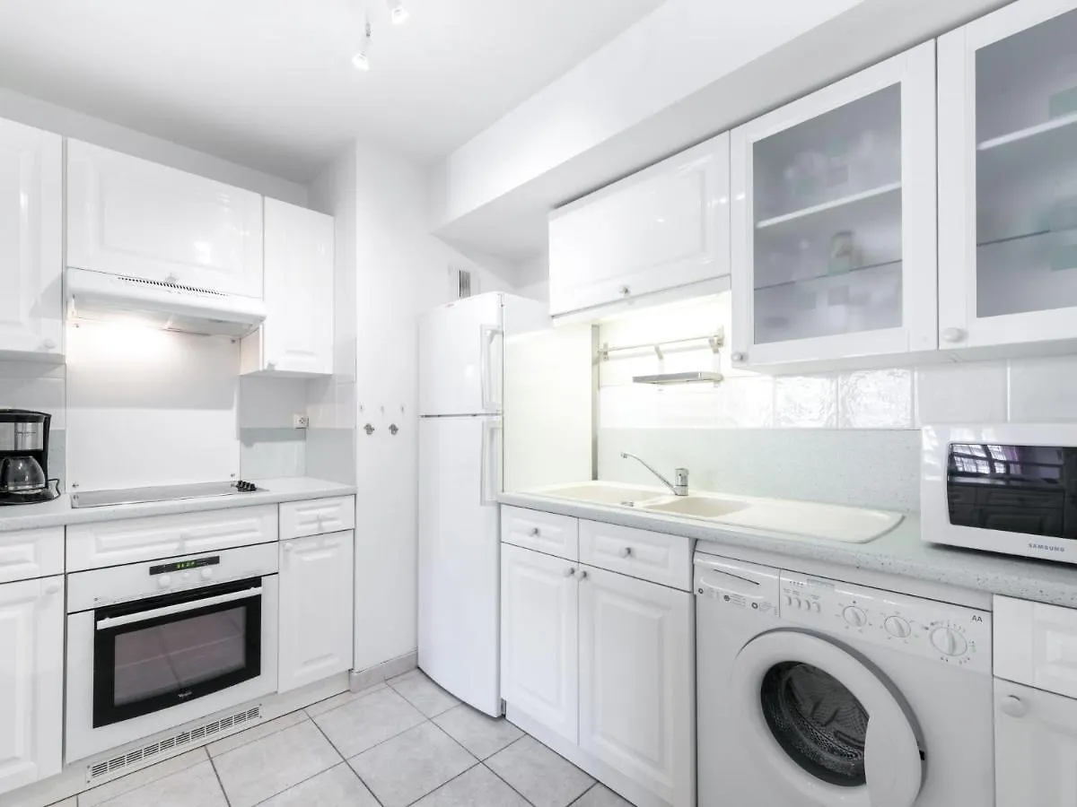 Apartment Cote Port By Interhome Cavalaire-sur-Mer