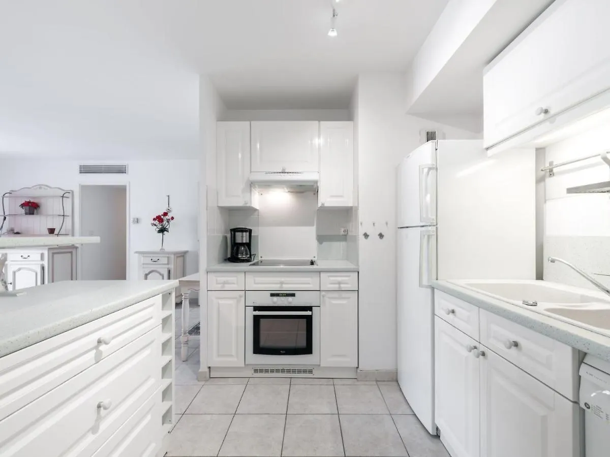 Apartment Cote Port By Interhome Cavalaire-sur-Mer 0*,  Franciaország