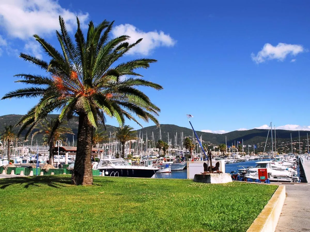 Apartment Cote Port By Interhome Cavalaire-sur-Mer